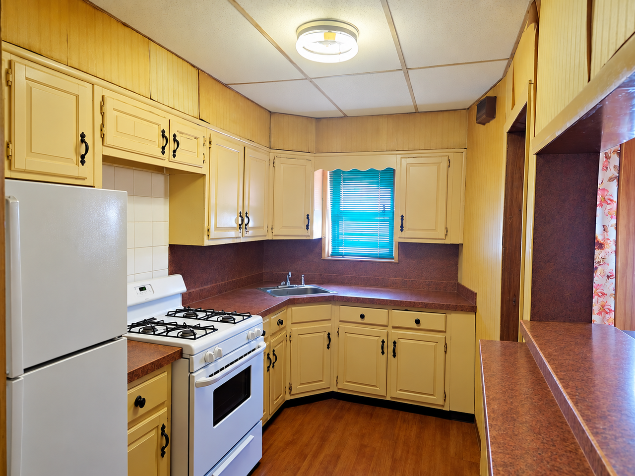 242 Saint Nicholas Ave #1A - Photo 6 of 8