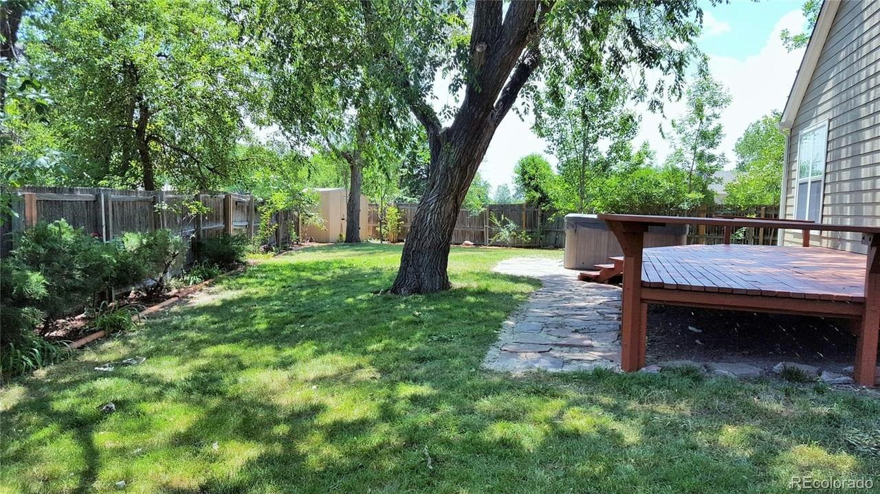 5752 West 61st Drive - Photo 7 of 9