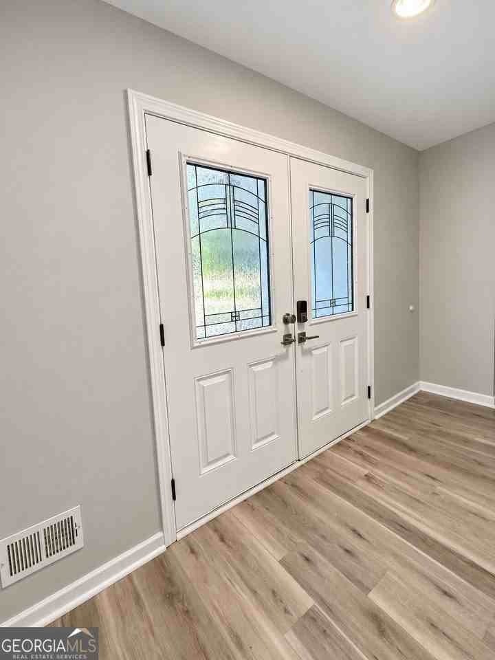 3609 Stedman Pl - Photo 4 of 28