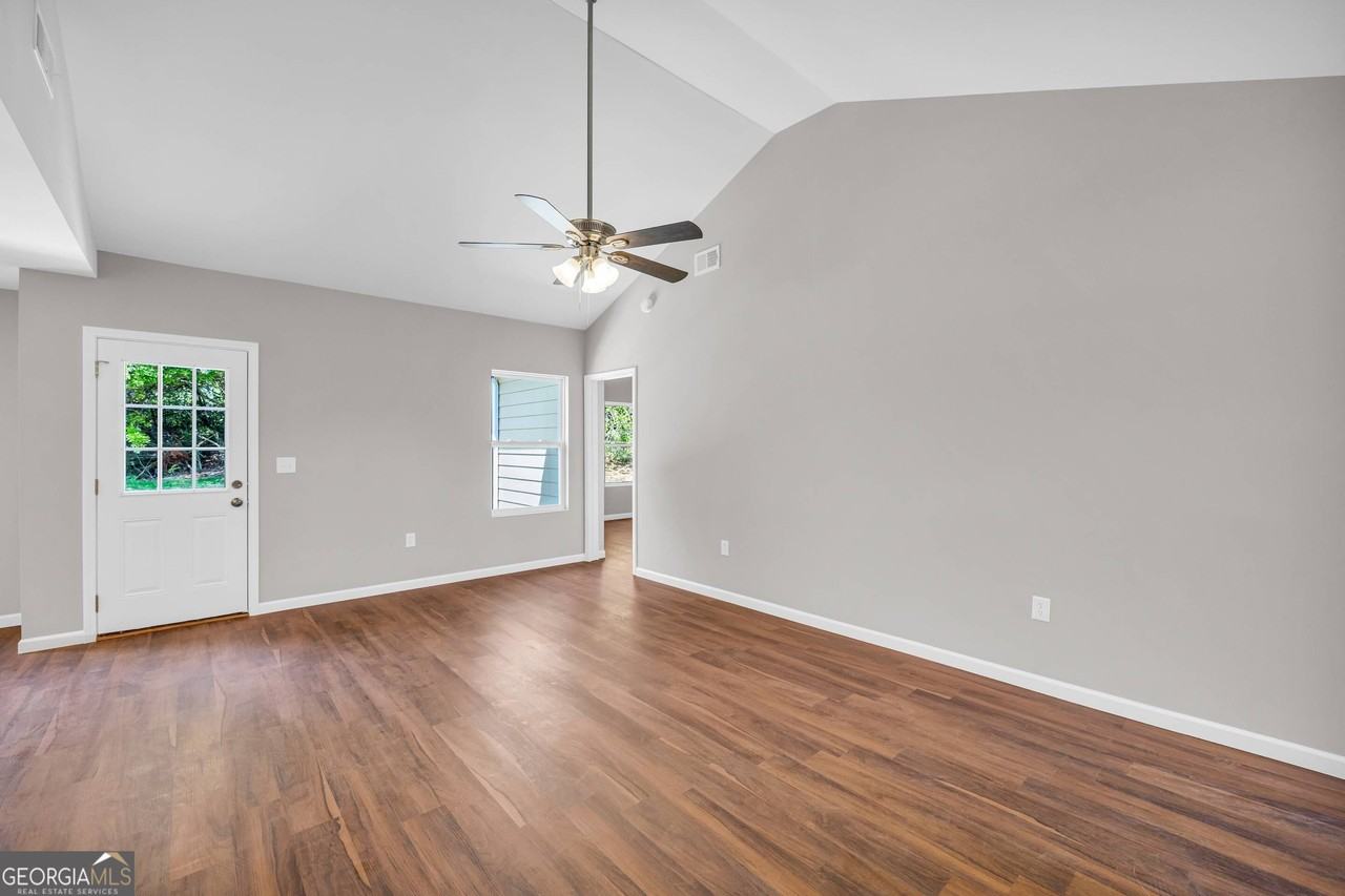 143 Adaline Ct - Photo 4 of 23