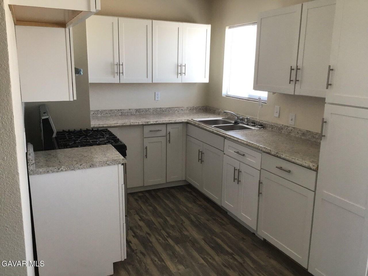 44254 Beech Ave #3 - Photo 3 of 7