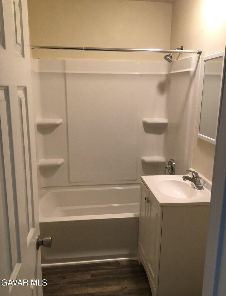44254 Beech Ave #3 - Photo 5 of 7