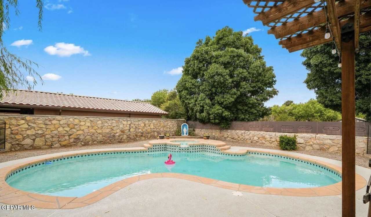 662 Jeanny Marie Ct - Photo 4 of 9