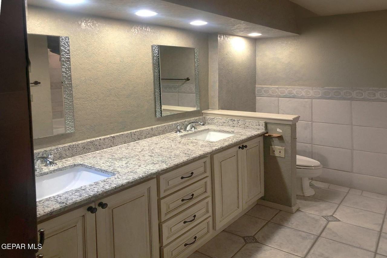 5410 Nastase Pl - Photo 3 of 5