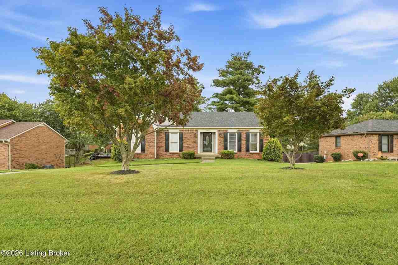 12113 Cloverdale Dr - Photo 3 of 50