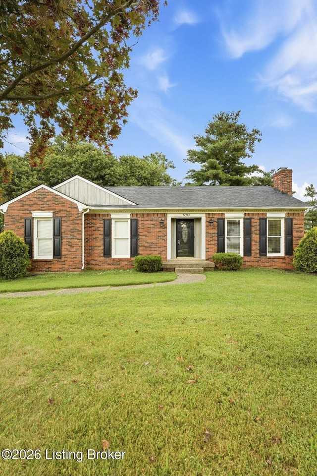 12113 Cloverdale Dr - Photo 5 of 50