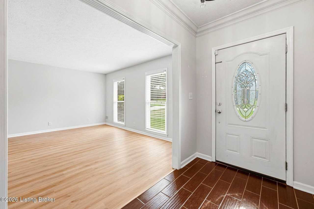 12113 Cloverdale Dr - Photo 6 of 50