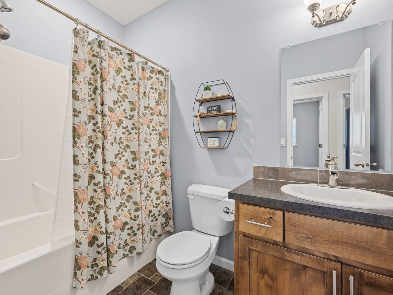 711 Pintail St Ne #1 - Photo 7 of 10