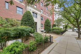 2127 California St NW - 401Apt 401 #401 - Photo 1 of 1