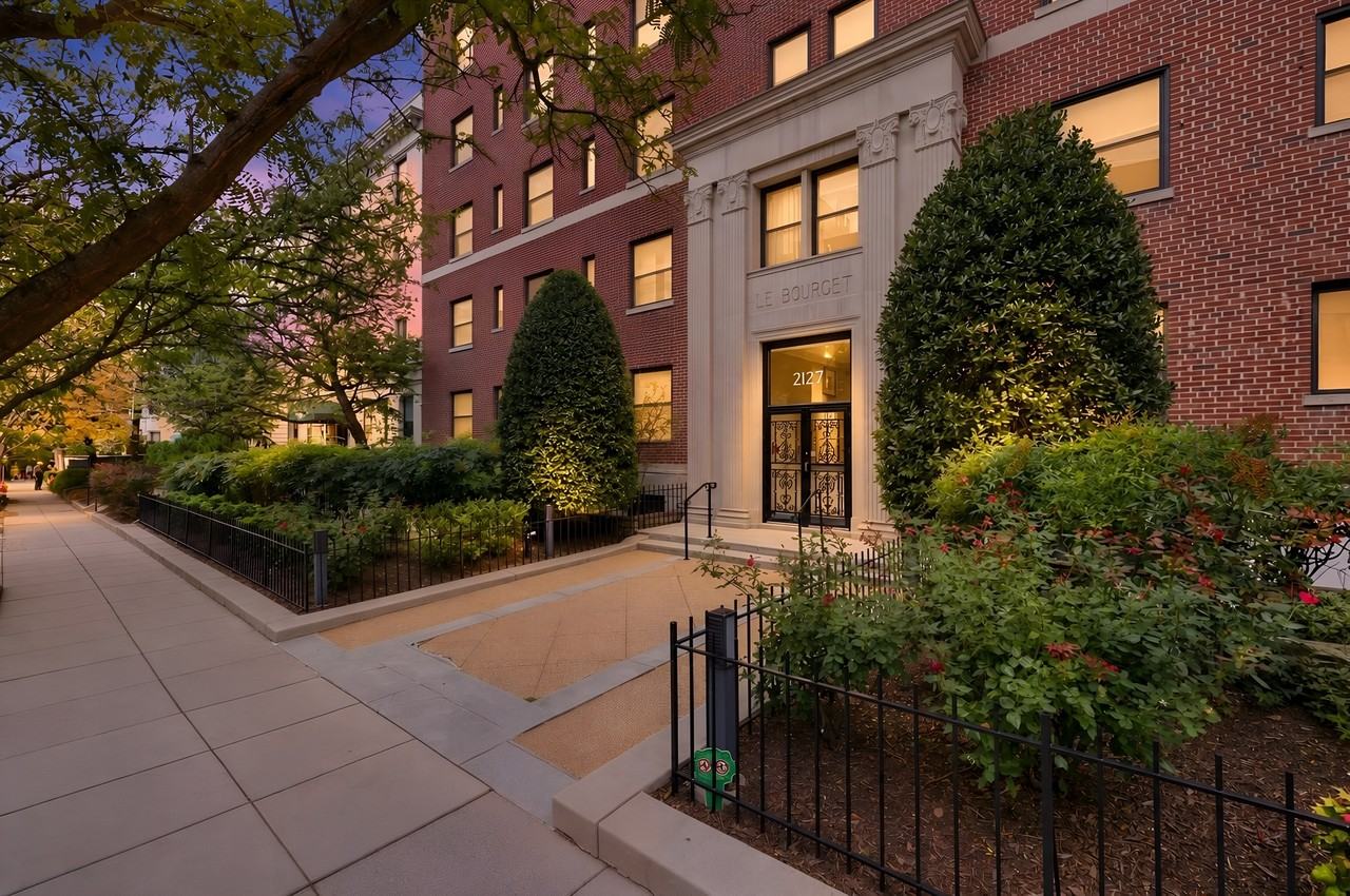 2127 California St NW - 401Apt 401 #401 - Photo 4 of 24