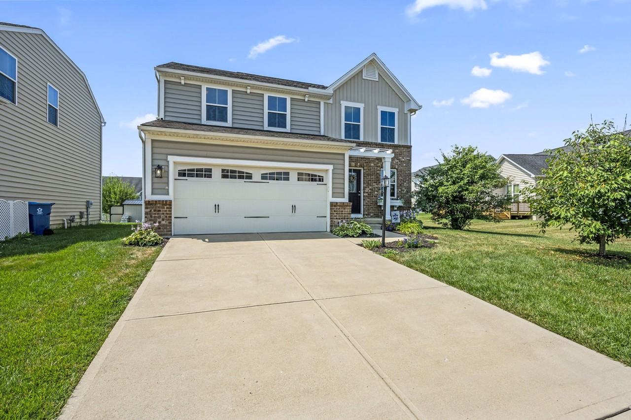 2212 Blazing Star Dr #1 - Photo 3 of 48