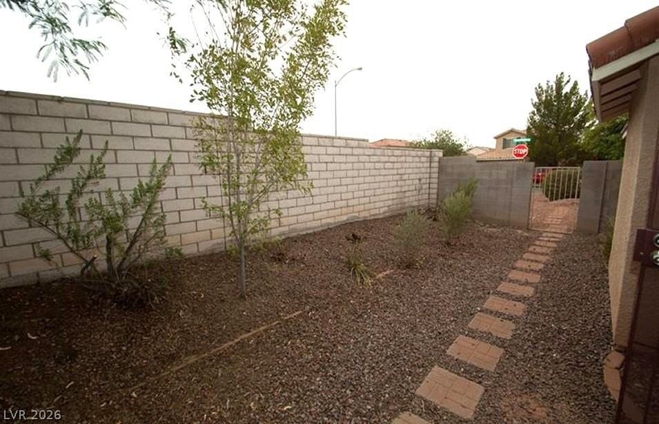 8998 Edgeworth Pl - Photo 4 of 4