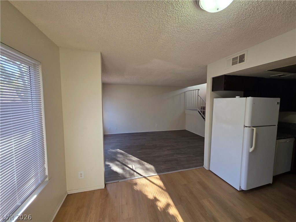 4363 Spencer St #8 - Photo 7 of 47