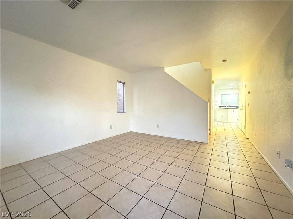 10433 Wyatt Earp Ct - Photo 3 of 28