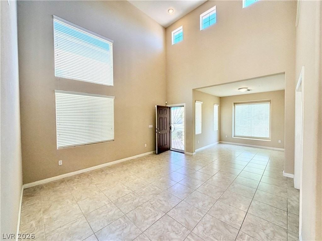 10360 Blue Ginger Dr - Photo 5 of 35
