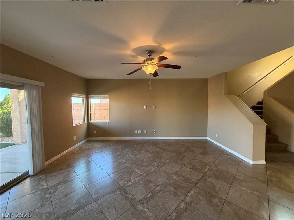 816 Applecross Ave - Photo 4 of 50