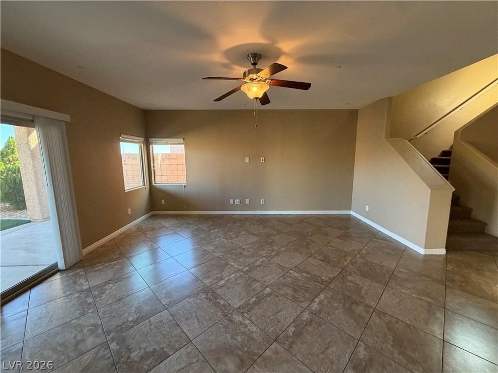 816 Applecross Ave - Photo 5 of 50