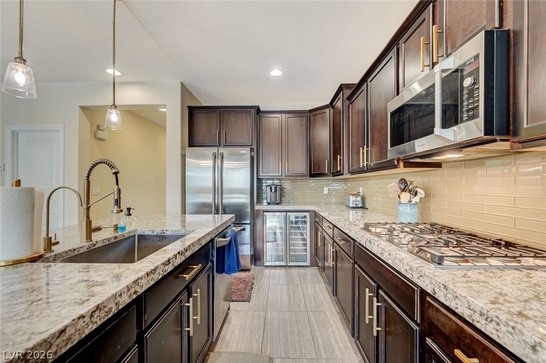 5880 Glory Heights Dr - Photo 5 of 24