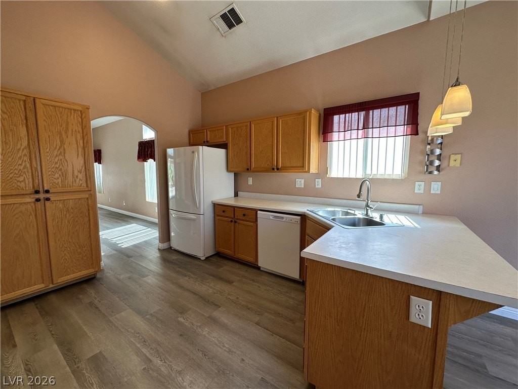 903 Sterling Thorn Ct - Photo 7 of 25