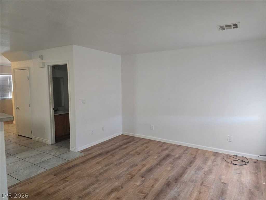 2517 Danborough Ct #106 - Photo 3 of 15