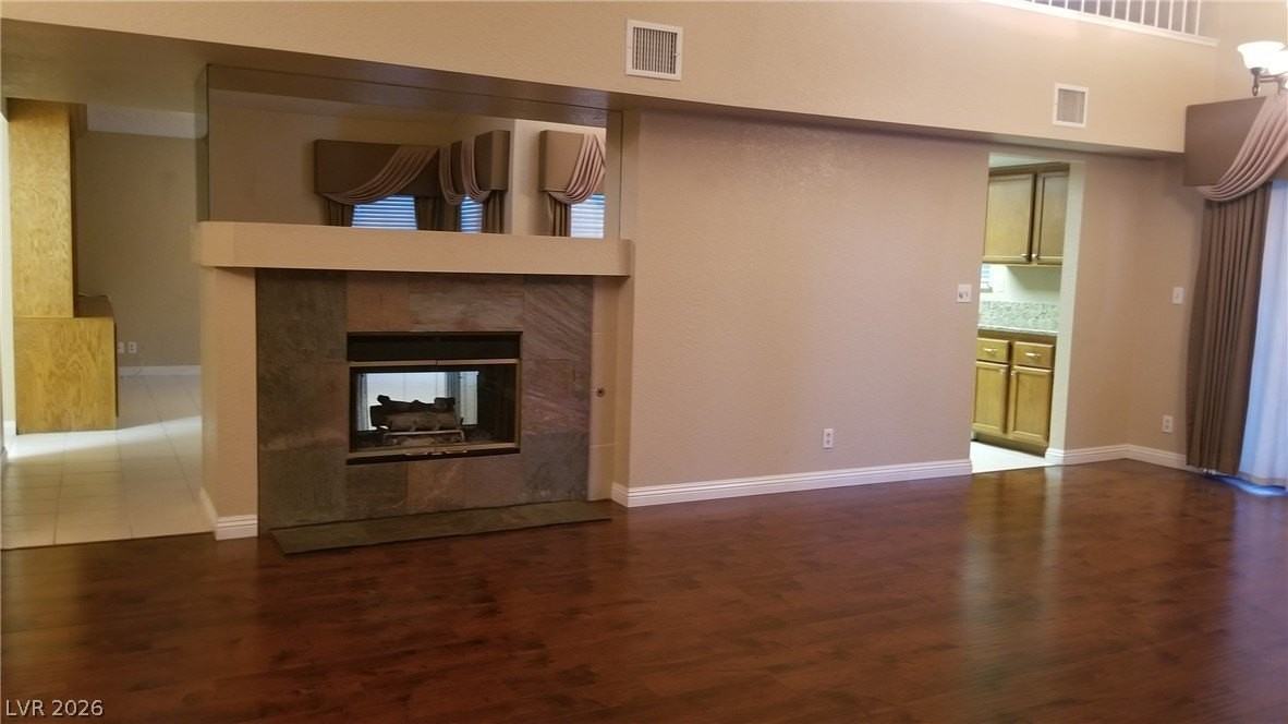 3212 Beacon Shores Cir - Photo 3 of 44