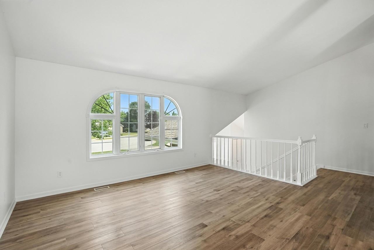 22 Summerhill Dr - Photo 6 of 30