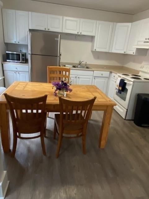 815 Church St - Photo 3 of 11