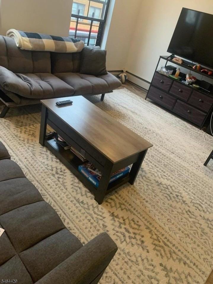 220 E Broad St #2 - Photo 3 of 12