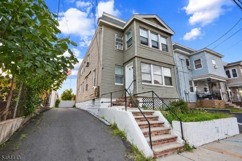 46 Norwood Ave - Photo 2 of 15