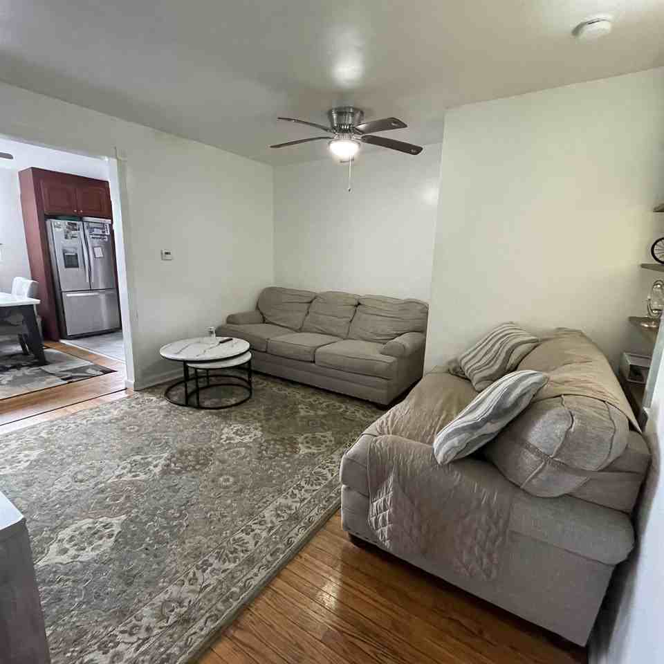 420A Wayne St #A - Photo 5 of 12