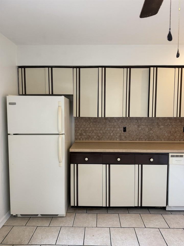 122 North St #A2 - Photo 6 of 11