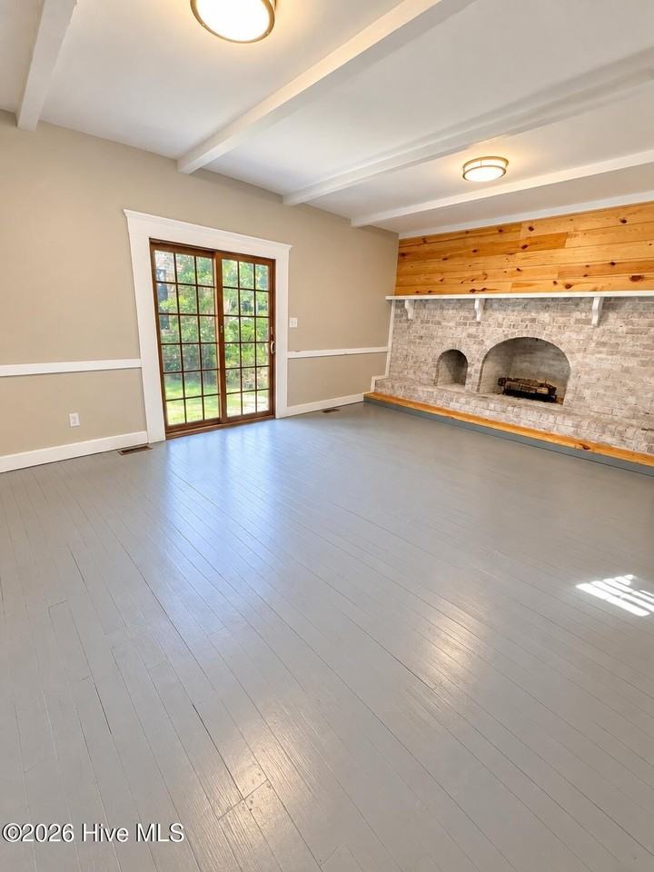 204 Crestline Blvd - Photo 4 of 23