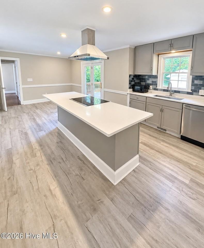 204 Crestline Blvd - Photo 6 of 23