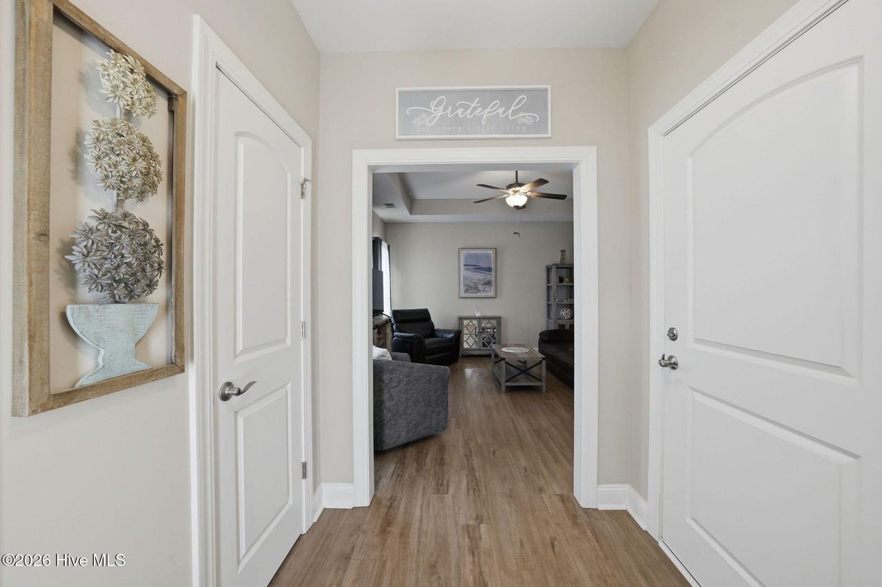 7605 Privateer Loop - Photo 5 of 32