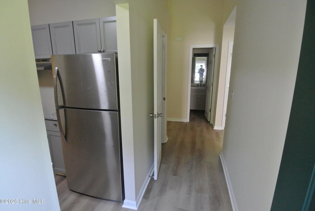 1491 Race Track Rd - Photo 3 of 15