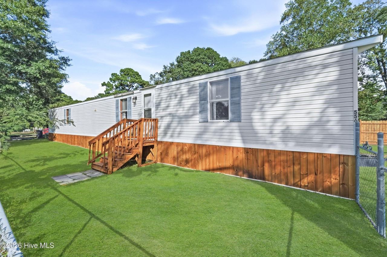 14 Apollo Dr - Photo 3 of 22
