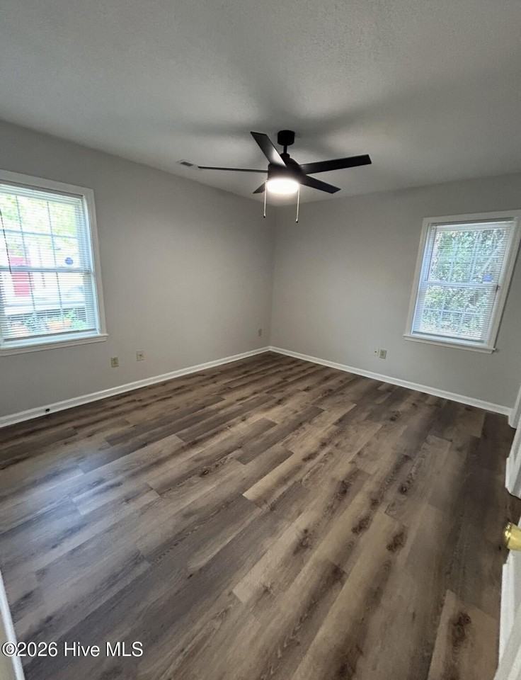 1114 Browns Aly - Photo 6 of 15