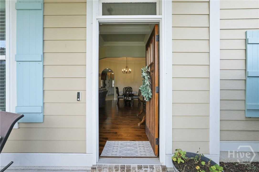 6 Osgood Ln - Photo 5 of 37