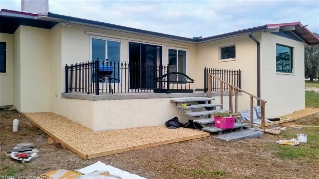 1809 Arbuckle Creek Rd - Photo 2 of 10