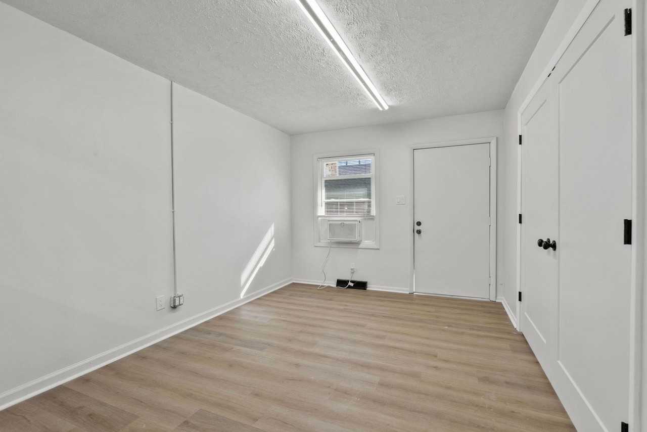 520 Booker St #3 - Photo 6 of 30