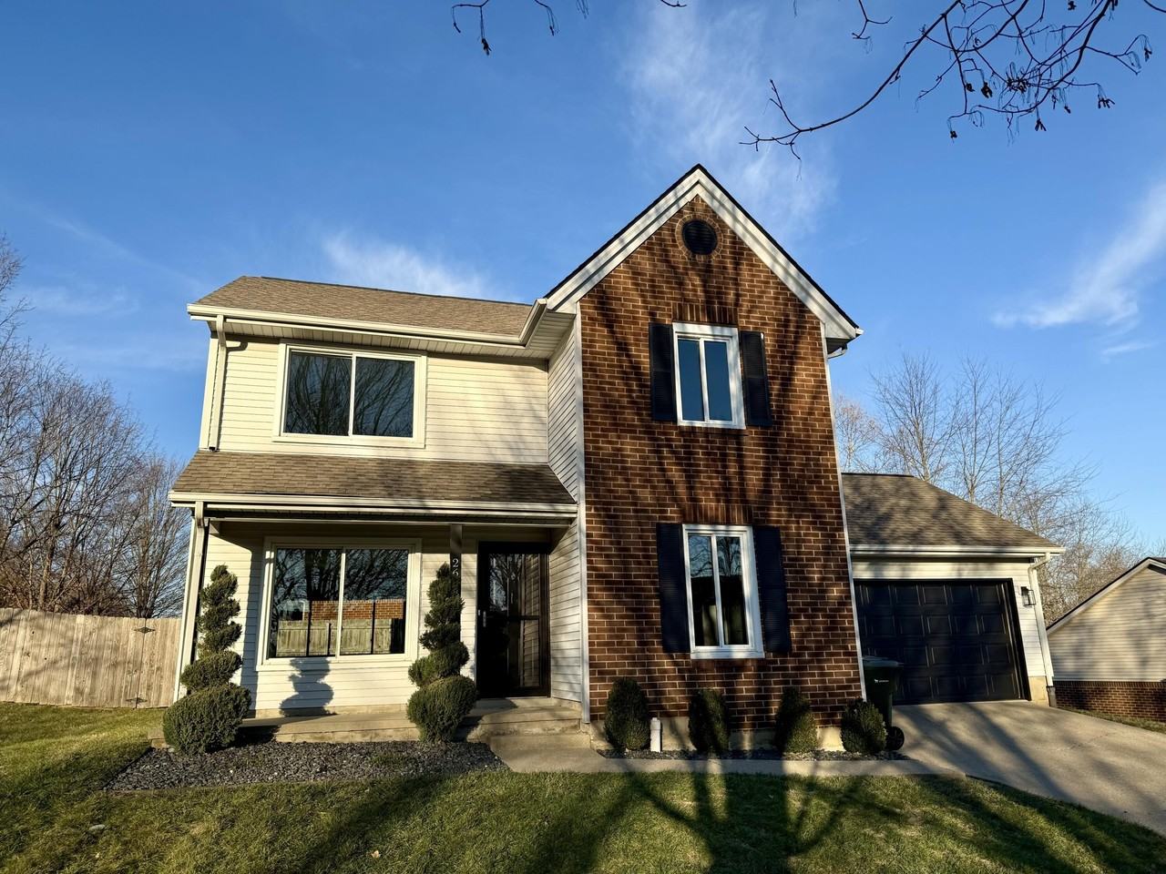 2613 Ashbrooke Dr - Photo 2 of 19