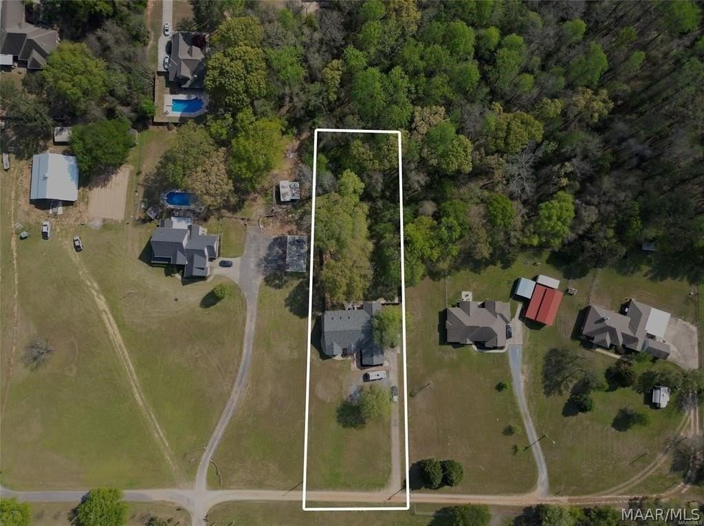 198 Meadow Ln - Photo 5 of 34
