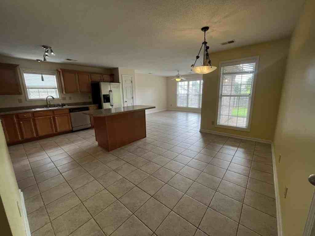 3836 Piper Bay Ln - Photo 5 of 25