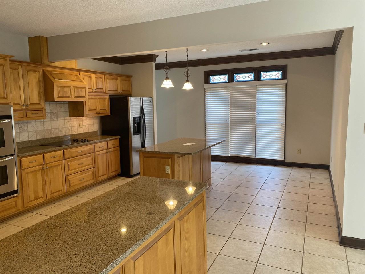 857 Hickory Oaks Cir - Photo 3 of 25