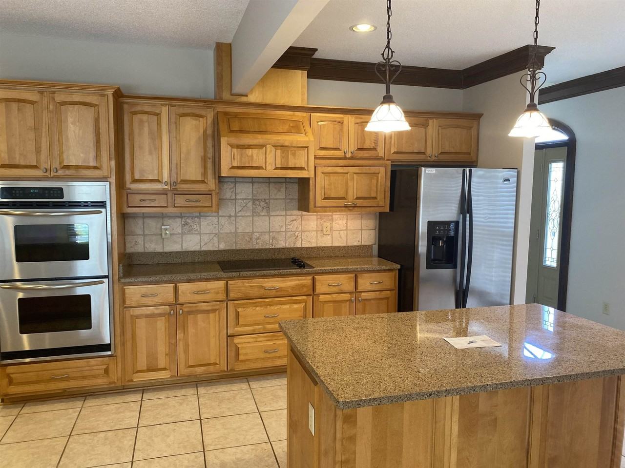 857 Hickory Oaks Cir - Photo 4 of 25