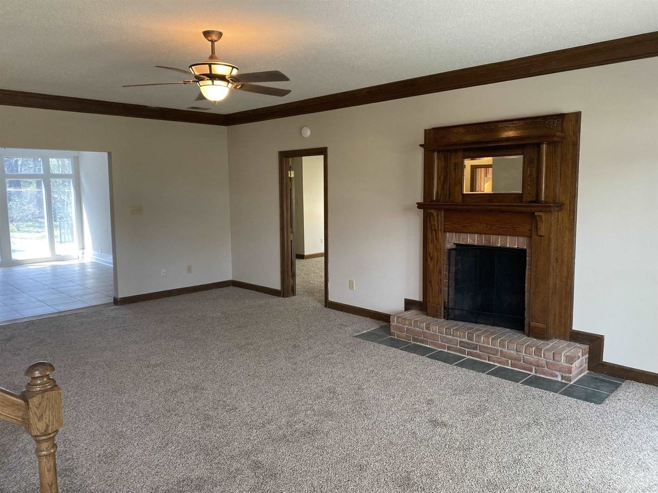 857 Hickory Oaks Cir - Photo 7 of 25