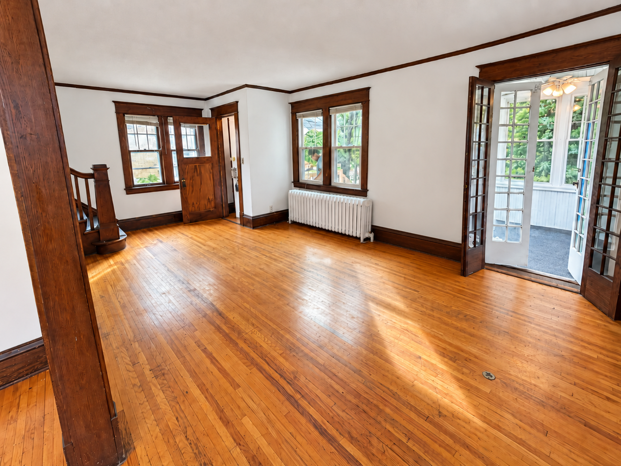 1951 Grand Ave - Photo 3 of 10