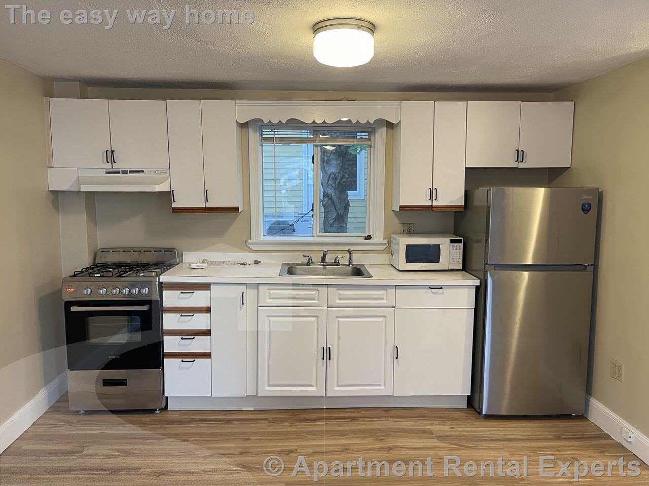 123 Amory St #1 - Photo 5 of 23