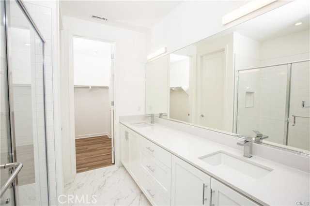 172 Placemark - Photo 2 of 8