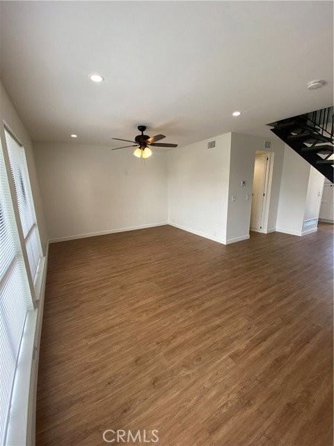 21292 Greenspray Ln - Photo 2 of 8